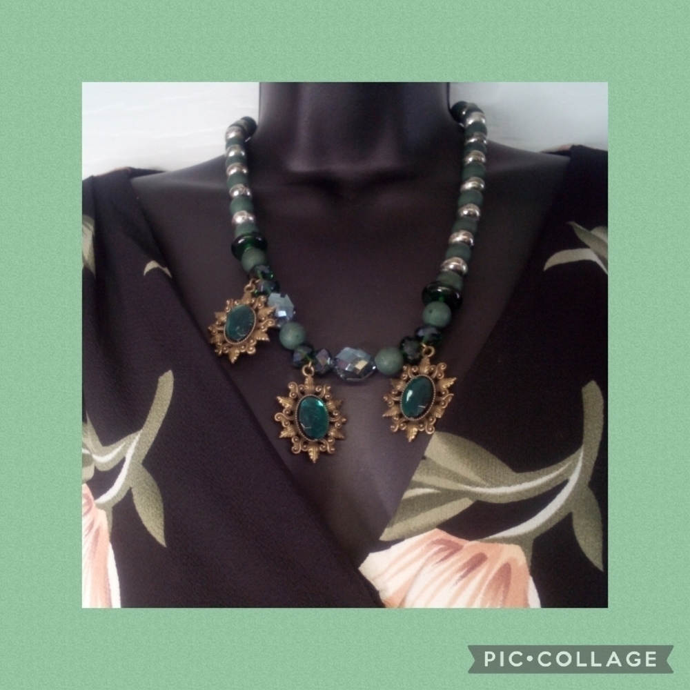Emerald Green Necklace Emerald Green Necklace Emerald Green Necklace Emerald Green Necklace